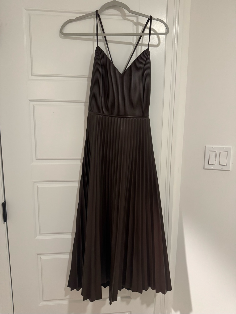 Banana Republic Dark Brown Pleated Spaghetti-Strap Midi Dress